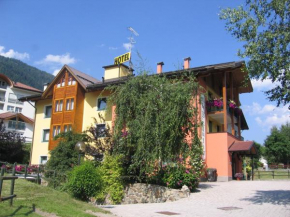 Отель Animae Natura Hotel & Chalet  Меццана
